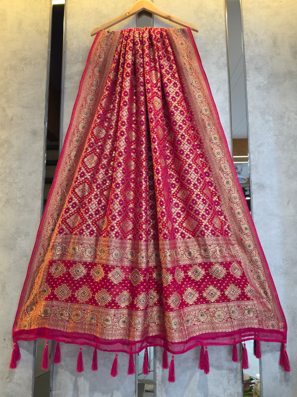 Jorjet Dupatta JD013