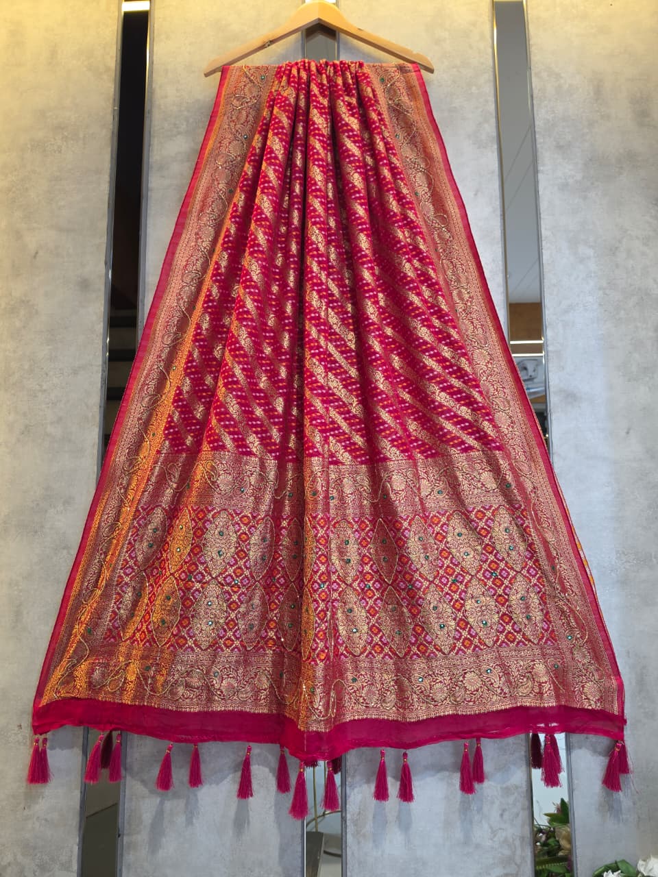 Jorjet Dupatta JD015